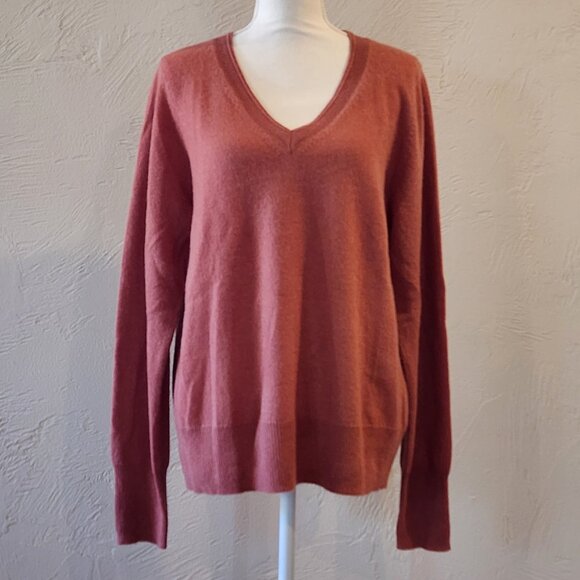 Magaschoni Blush V-Neck Sweater - Picture 1 of 6